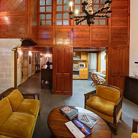In Camera Art Boutique Hotel-2